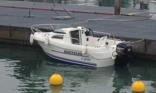 Quicksilver 435 Charter